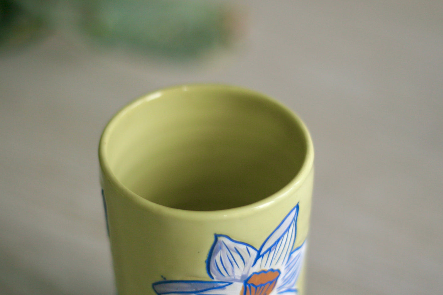 Chartreuse Daffodil Travel Mug | Green Lid