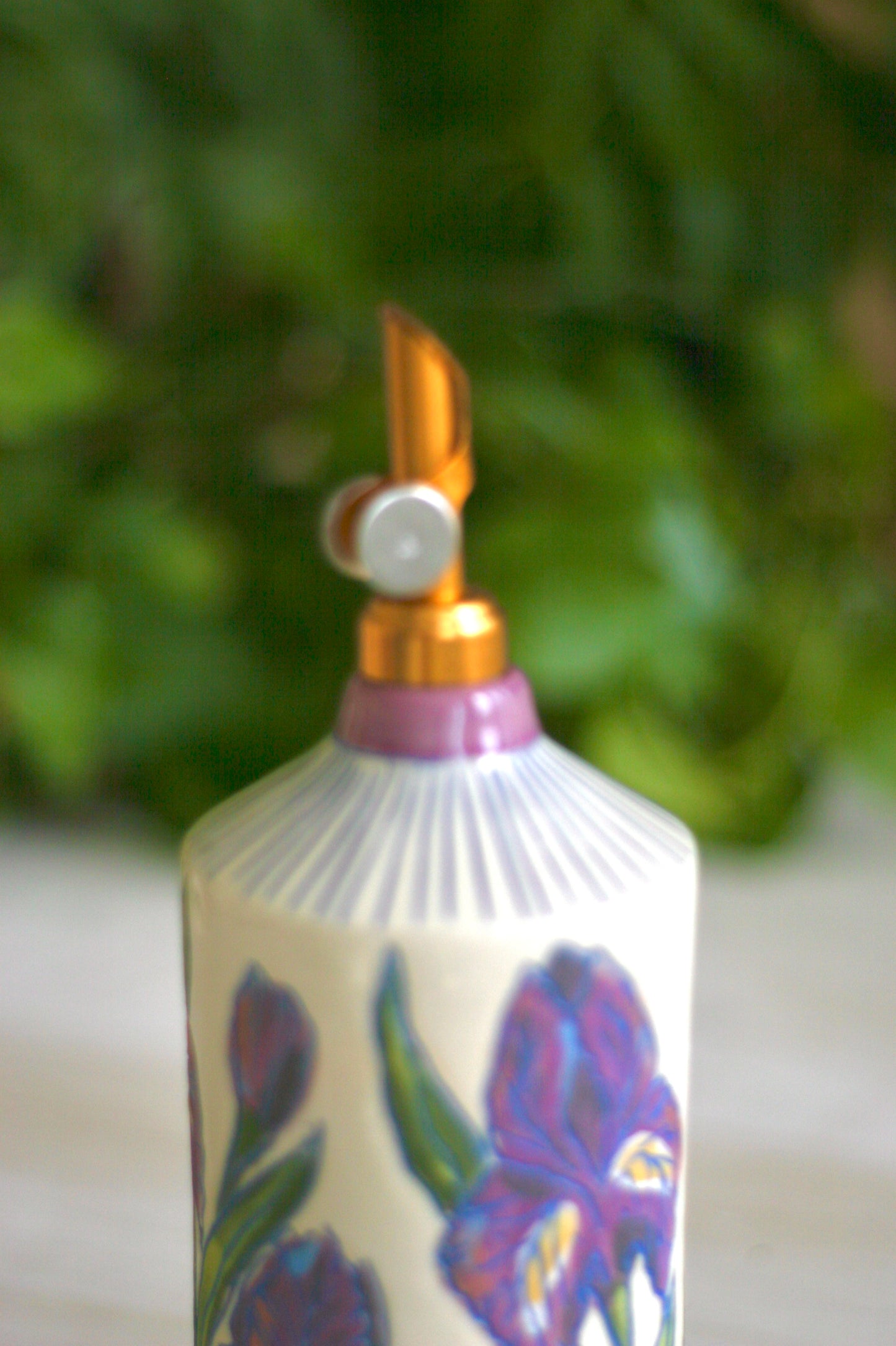 Iris Oil Bottle